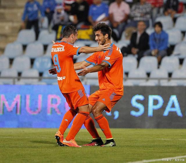 巴伦西亚在哪个俱乐部